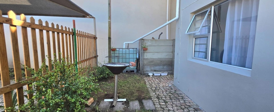 Commercial Property for Sale in Franskraal Western Cape